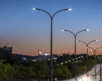 چراغ خیابانی برای بزرگراه